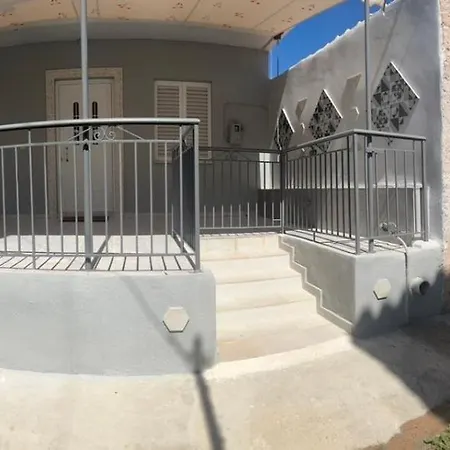 Blue Mind House Vakantiehuis Nea Kios